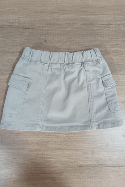 Falda niña corta tipo cargo camel casual