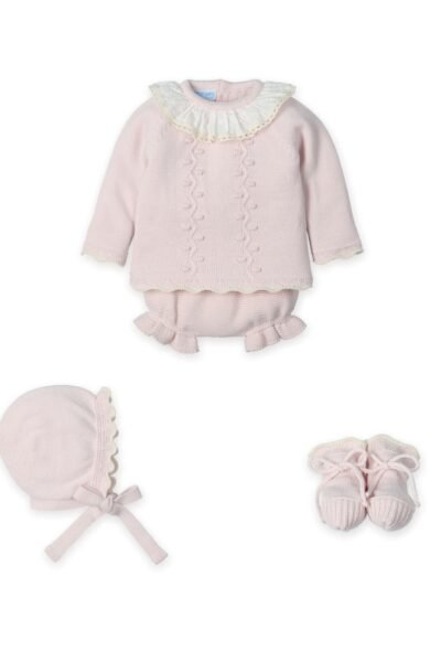 Traje de 4 piezas con cuello volante – Rosa Pastel